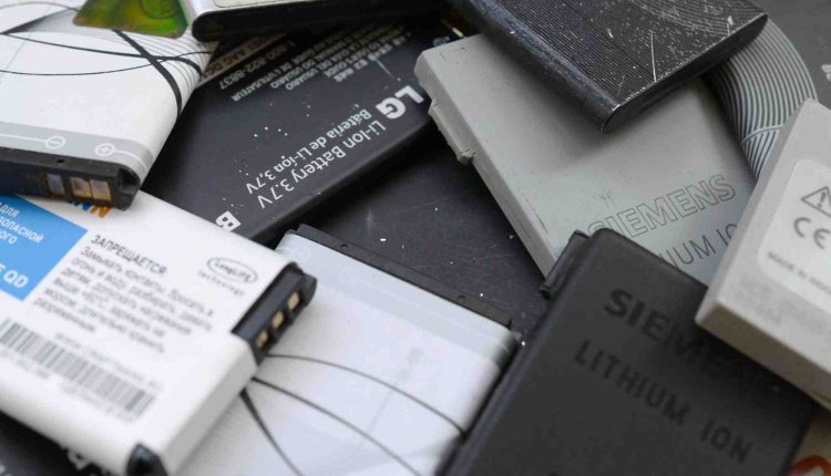 Recycling makes lithium-ion batteries computer technology